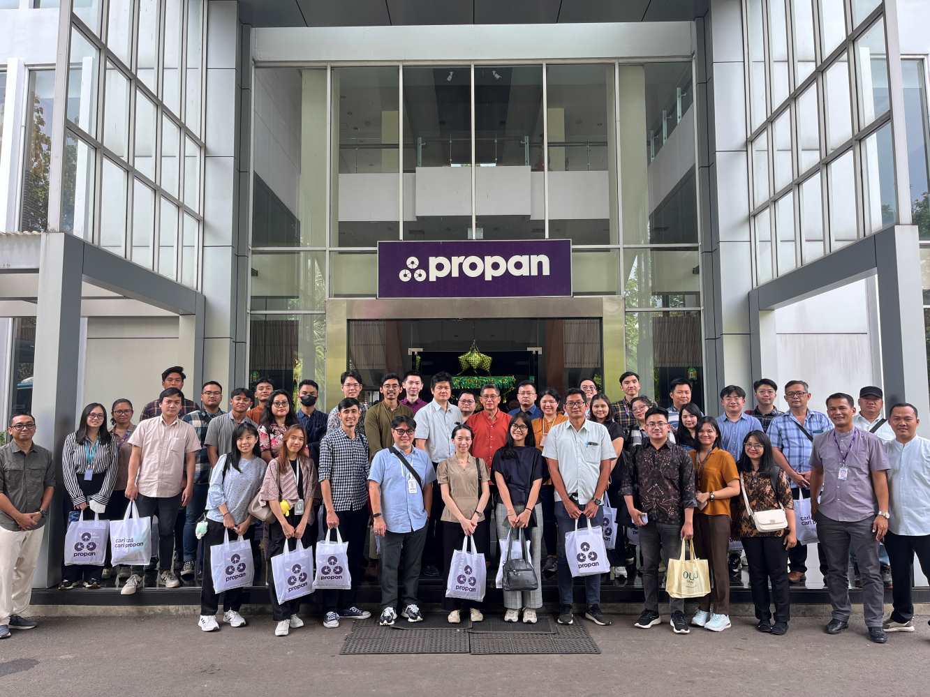 KUNJUNGAN ALAM SUTERA KE PROPAN RAYA